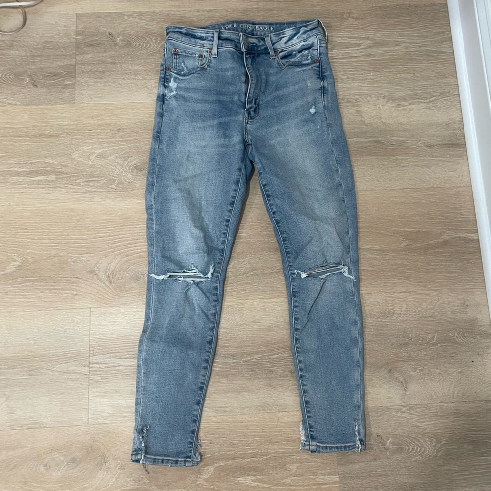 American Eagle jeans high rise